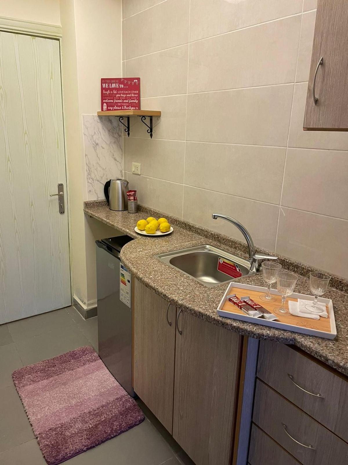 מאדאבה Classy Hostel מראה חיצוני תמונה