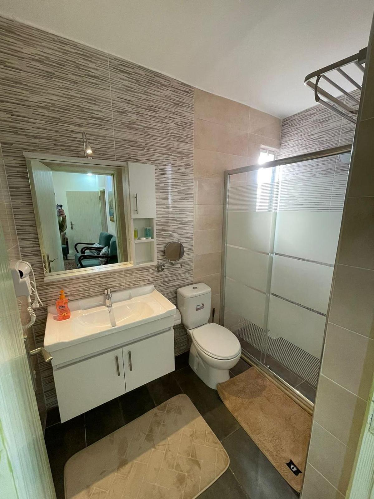 מאדאבה Classy Hostel מראה חיצוני תמונה
